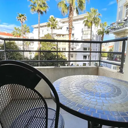 Modern 2 Bd Next To Rue Dantibes Apartman Cannes