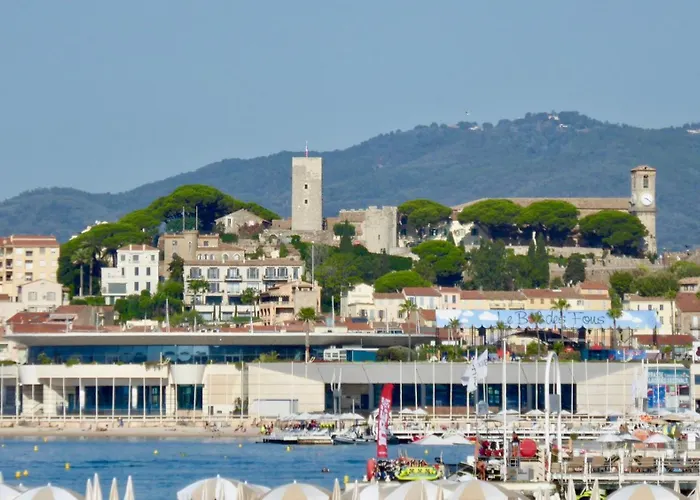 Modern 2 Bd Next To Rue Dantibes Daire Cannes
