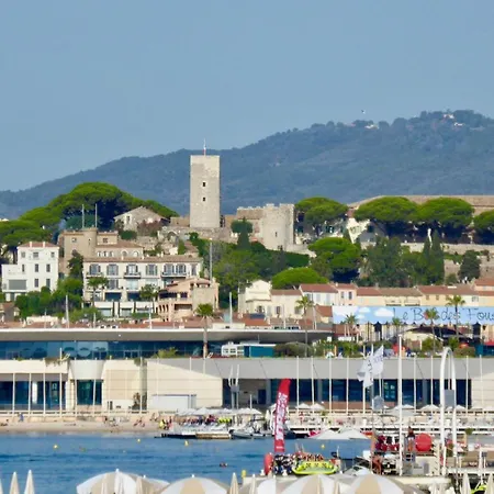 Modern 2 Bd Next To Rue Dantibes Apartamento Cannes